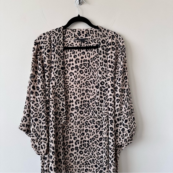 TAHARI - Lepaord Print Open Beach/Summer Kimono (Size:Small/Medium) - Picture 6 of 9